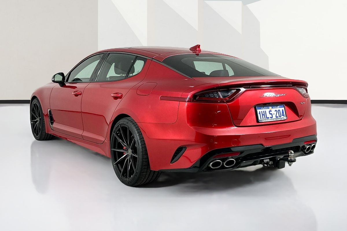 Vehicle photo 6