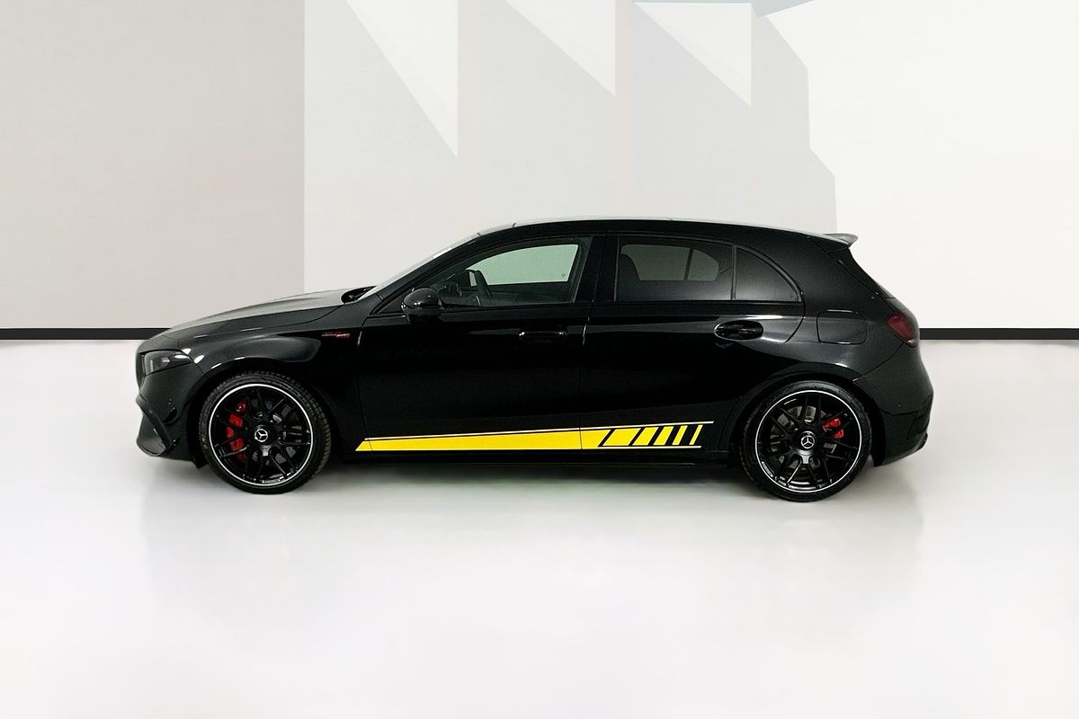 Vehicle photo 5