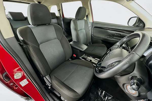 2020 Mitsubishi OUTLANDER ES 7 SEAT (AWD) ZL MY20