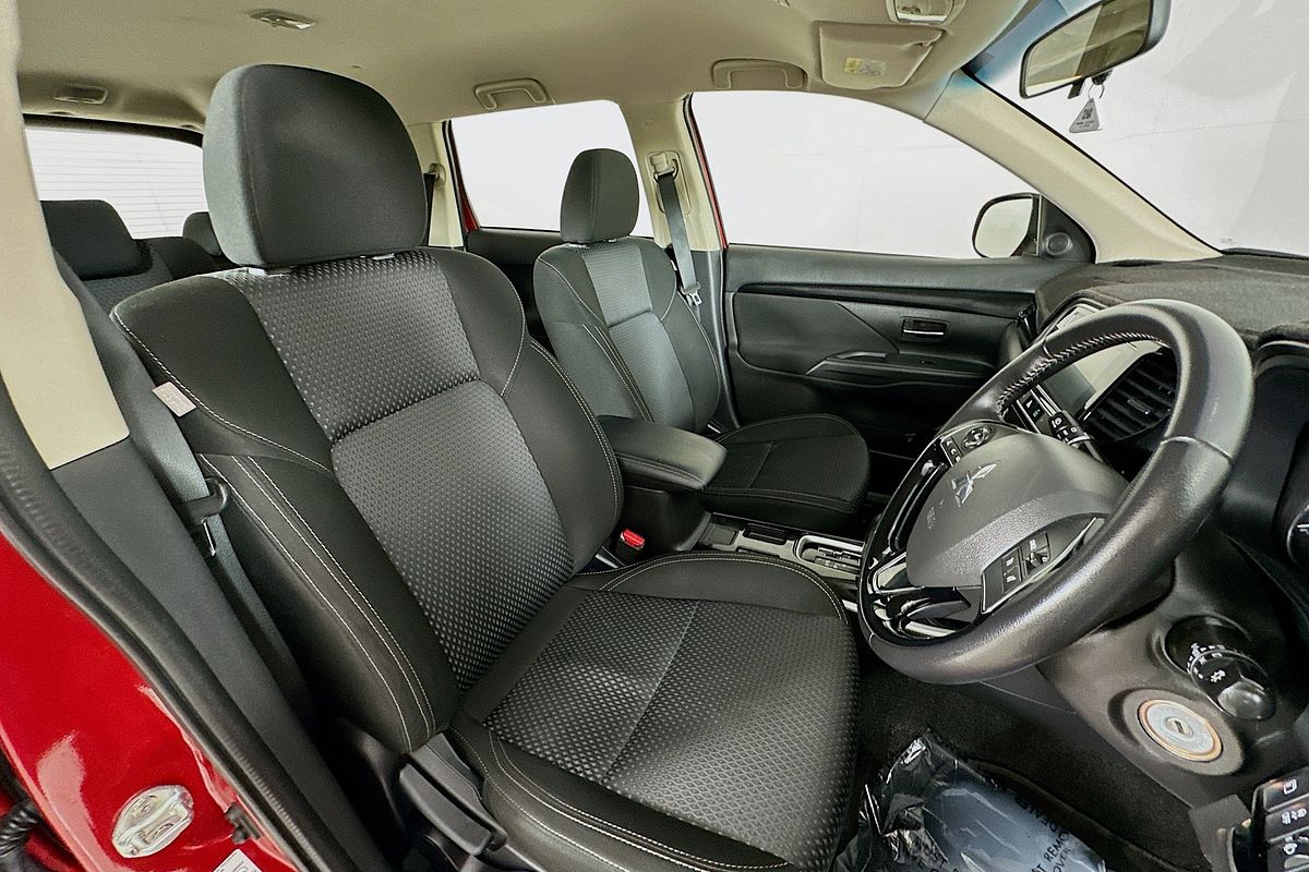 2018 Mitsubishi Outlander ES ZL