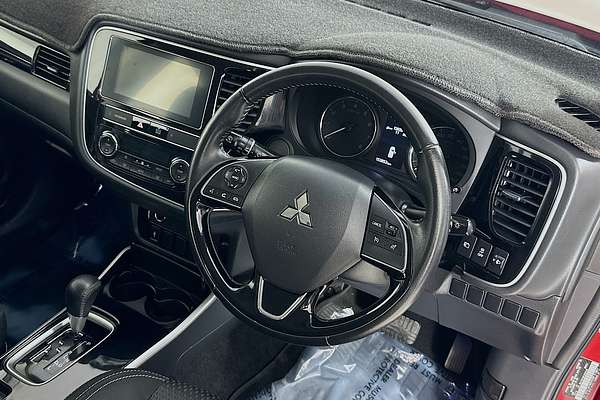 2018 Mitsubishi OUTLANDER ES ZL