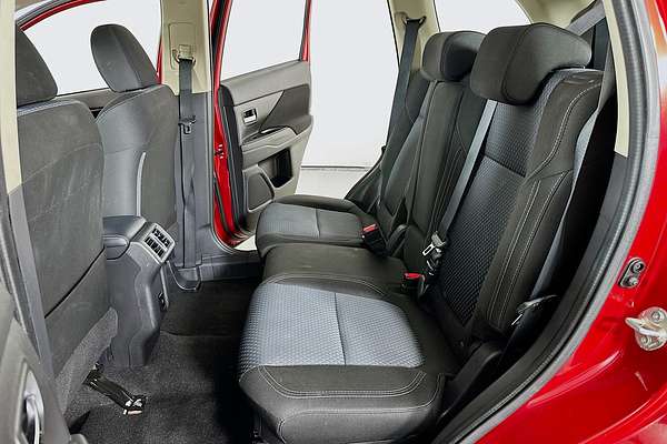 2020 Mitsubishi OUTLANDER ES 7 SEAT (AWD) ZL MY20