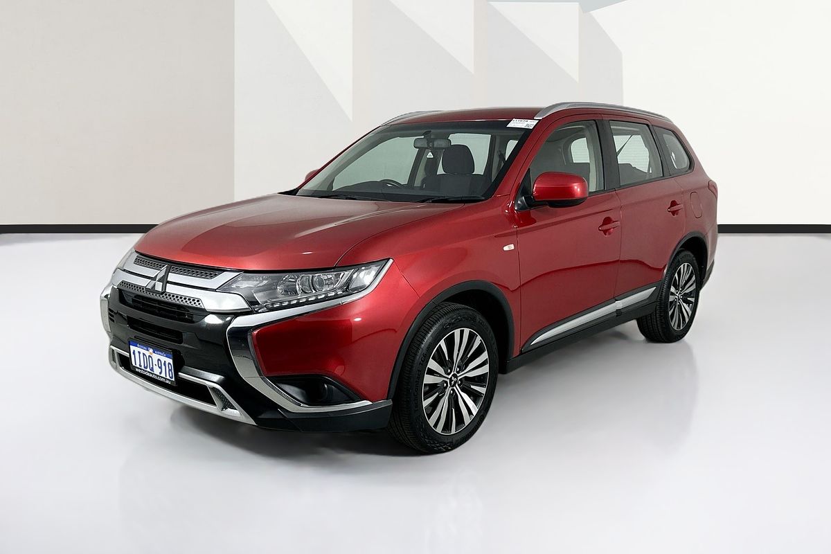 Vehicle photo 4