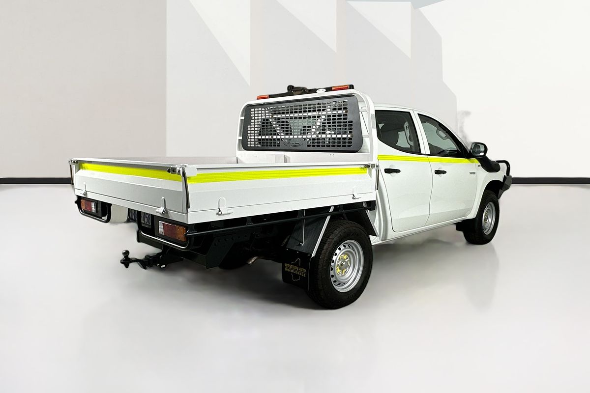 Vehicle photo 8