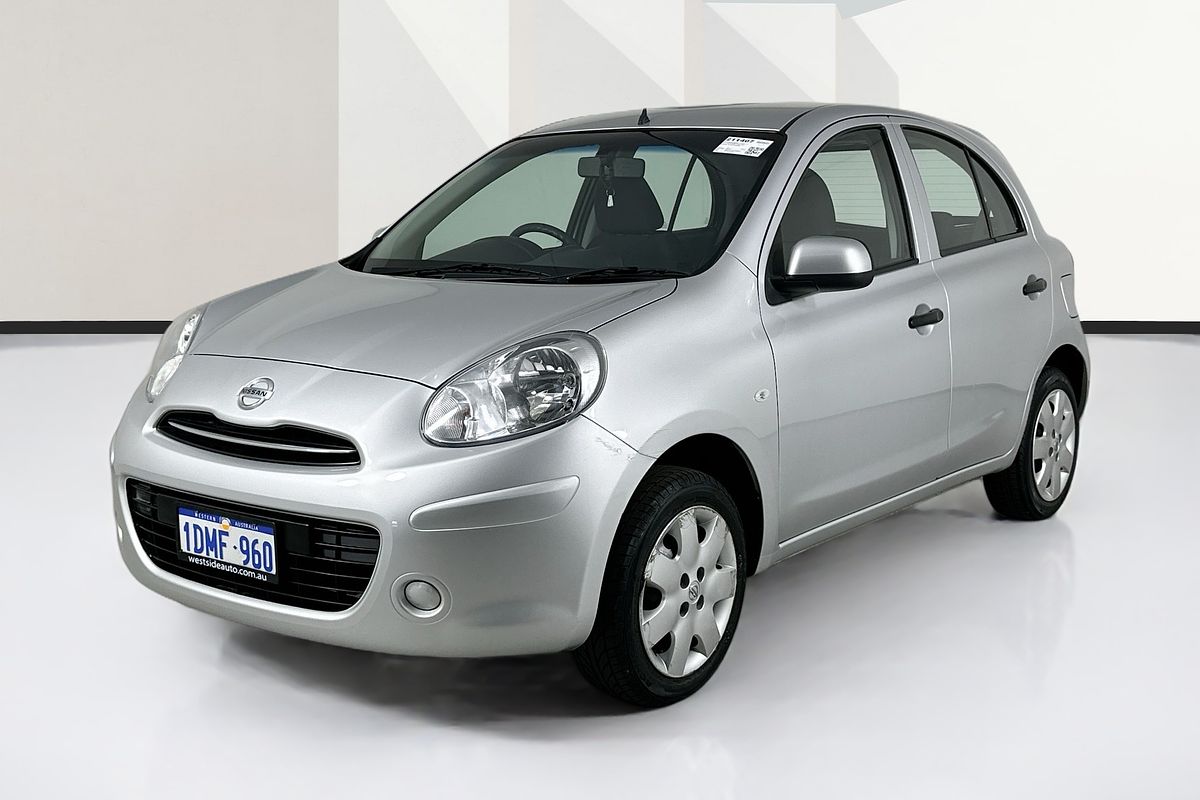 Vehicle photo 4