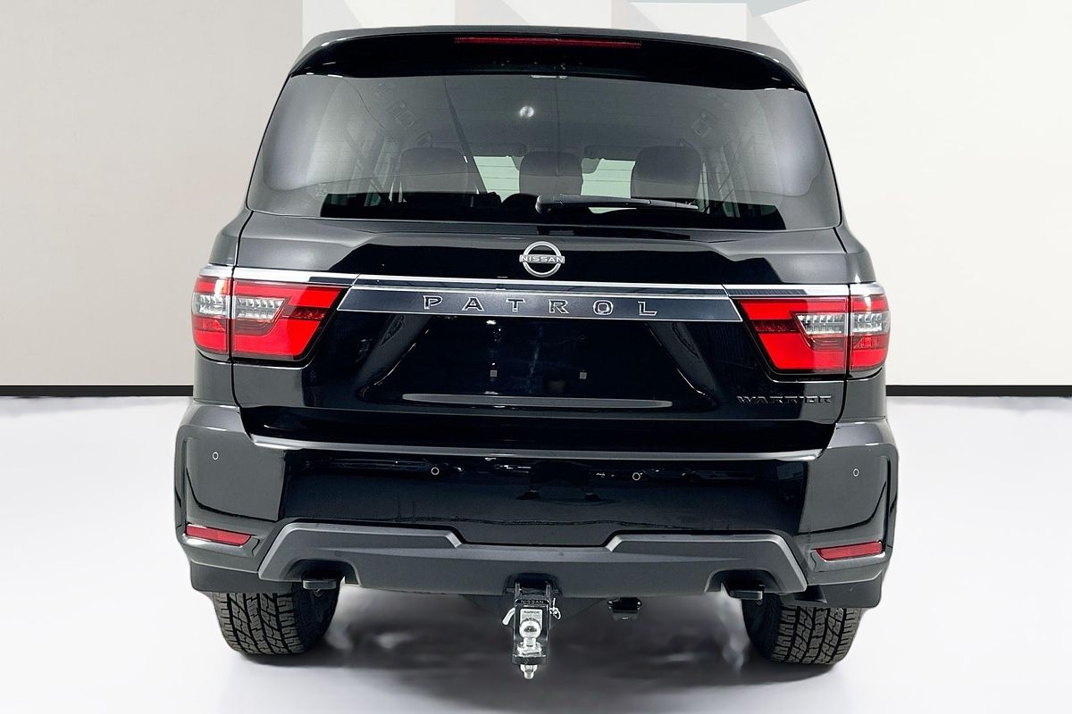 Vehicle photo 7