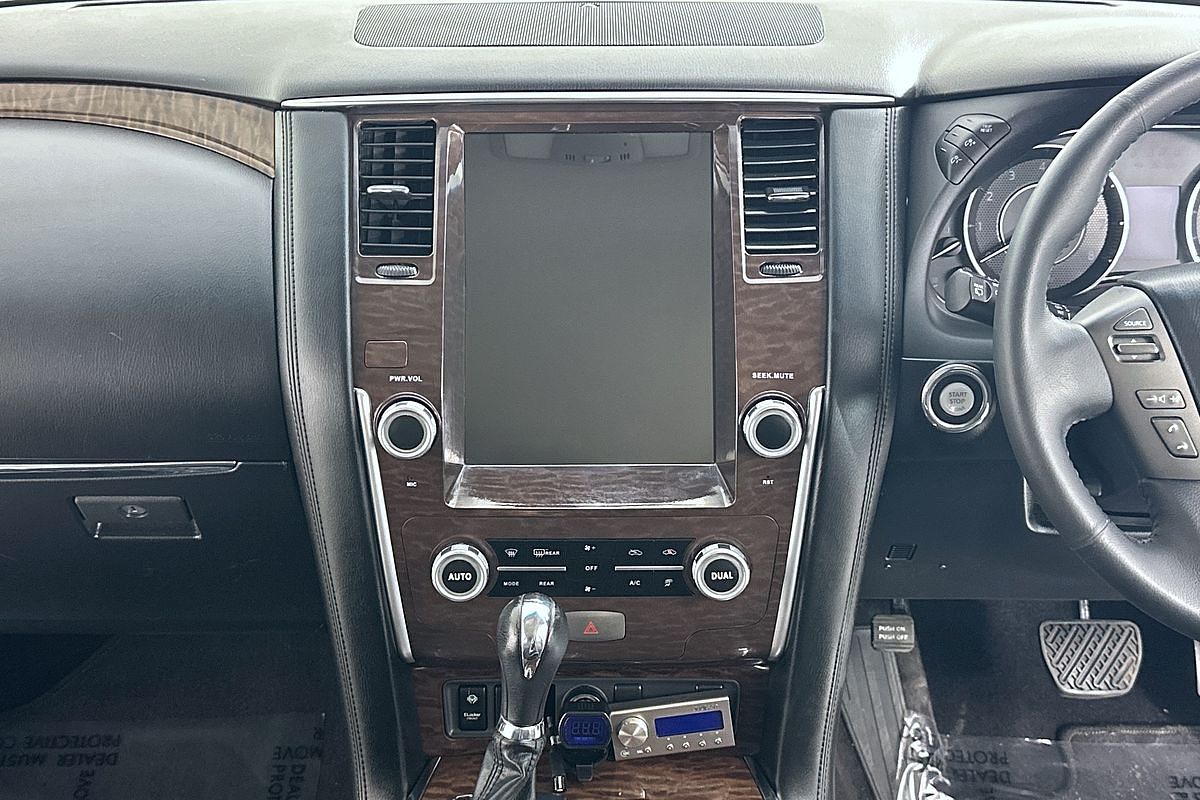 2014 Nissan Patrol ST-L Y62
