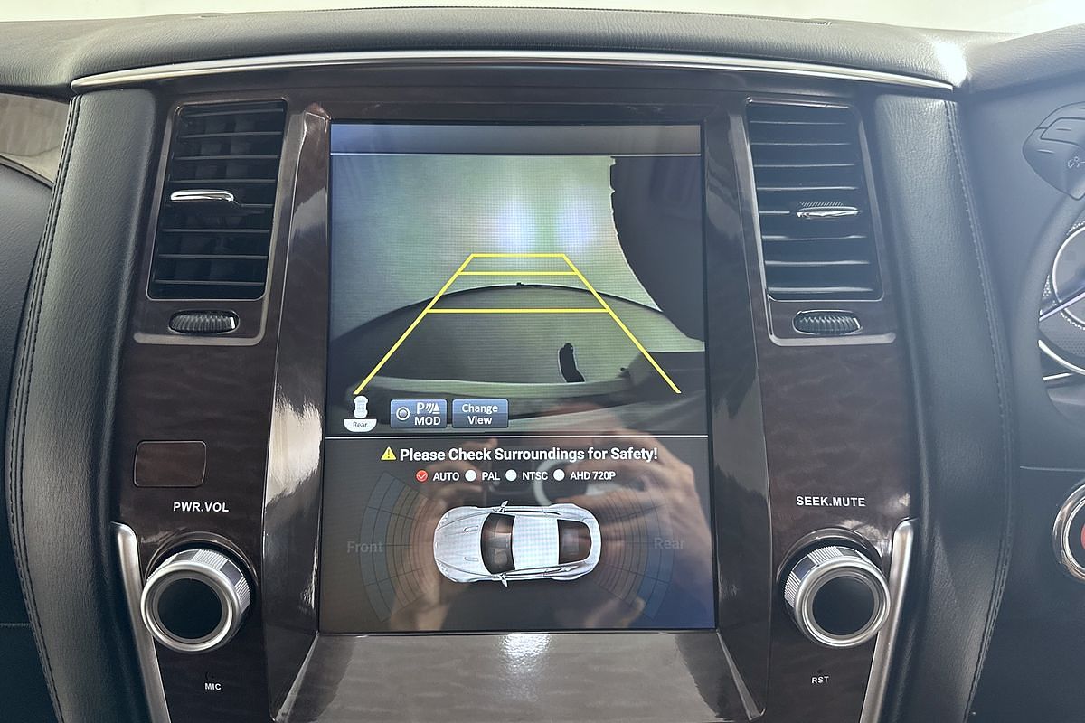 2014 Nissan Patrol ST-L Y62