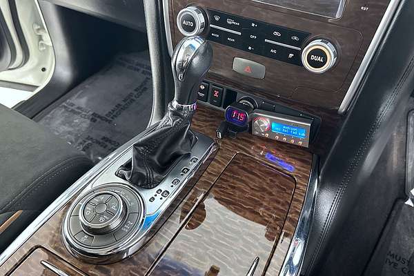 2014 Nissan Patrol ST-L Y62