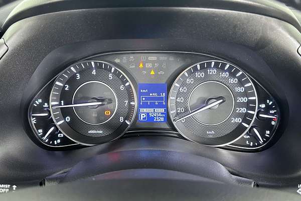 2014 Nissan Patrol ST-L Y62