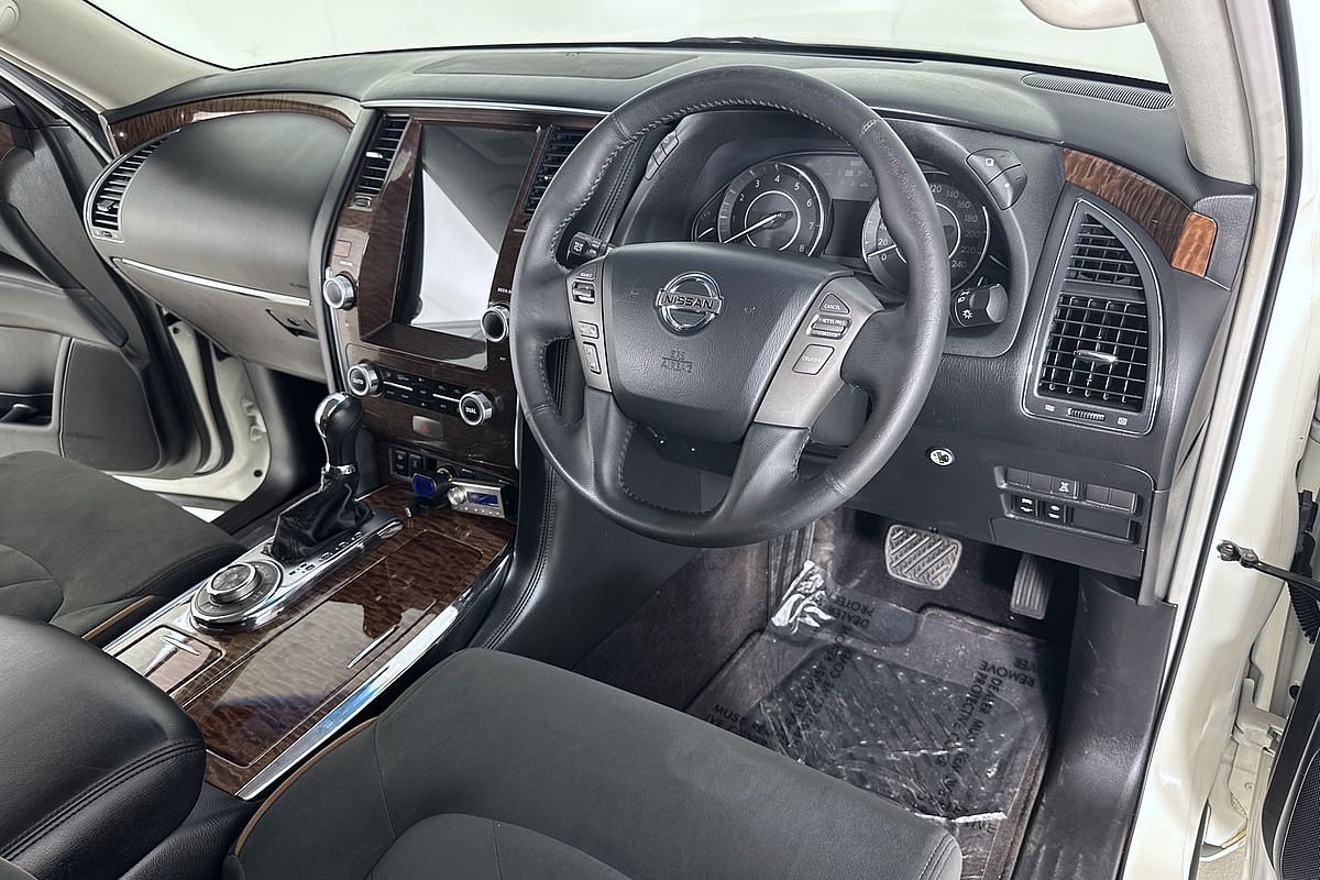 2014 Nissan Patrol ST-L Y62