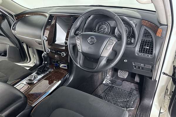 2014 Nissan Patrol ST-L Y62