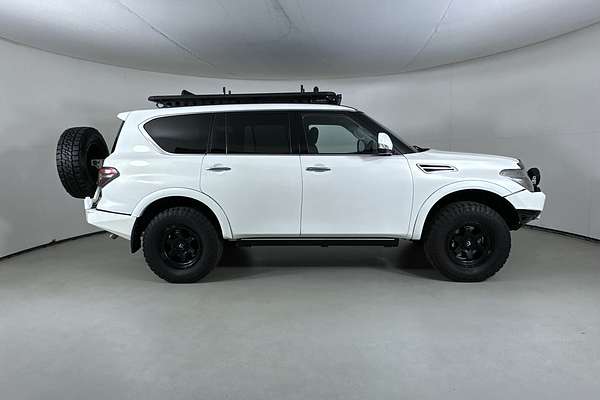 2014 Nissan Patrol ST-L Y62