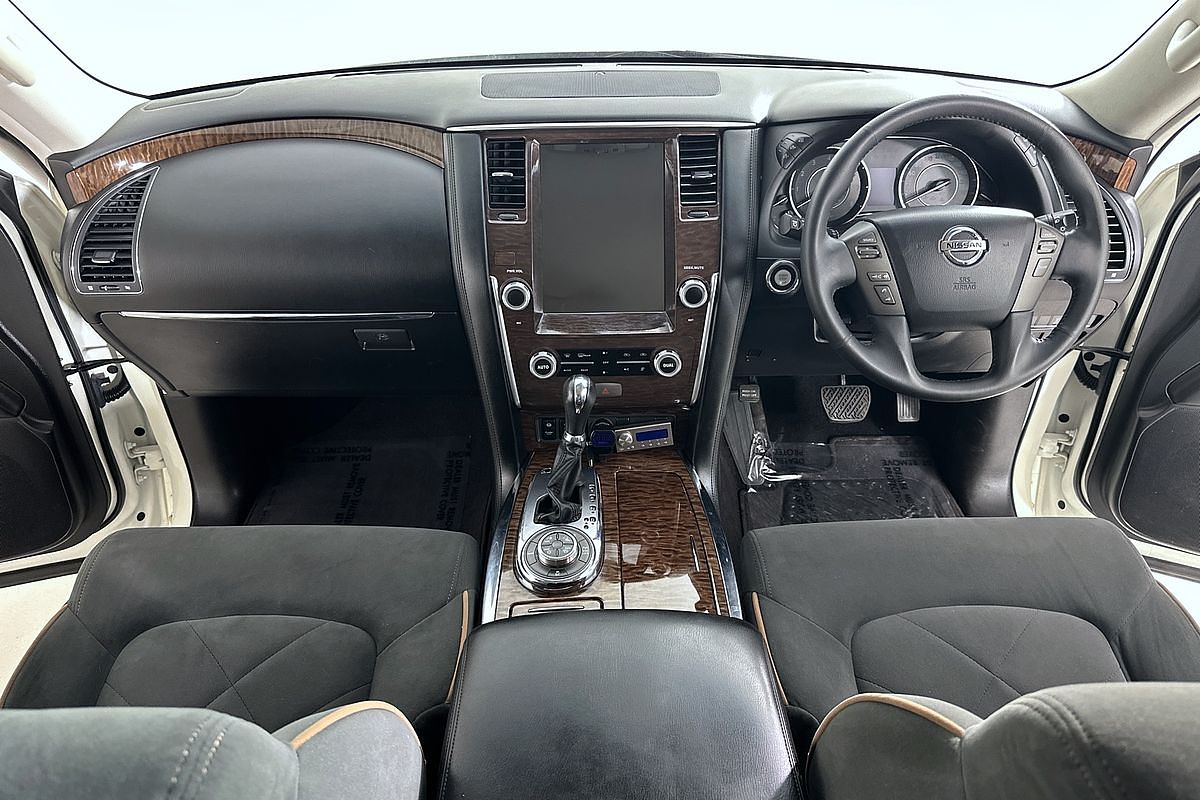 2014 Nissan Patrol ST-L Y62