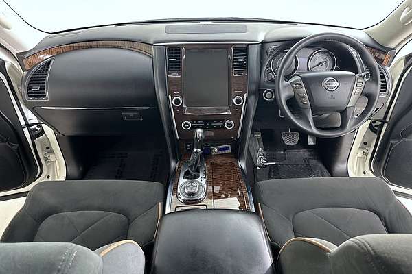 2014 Nissan Patrol ST-L Y62