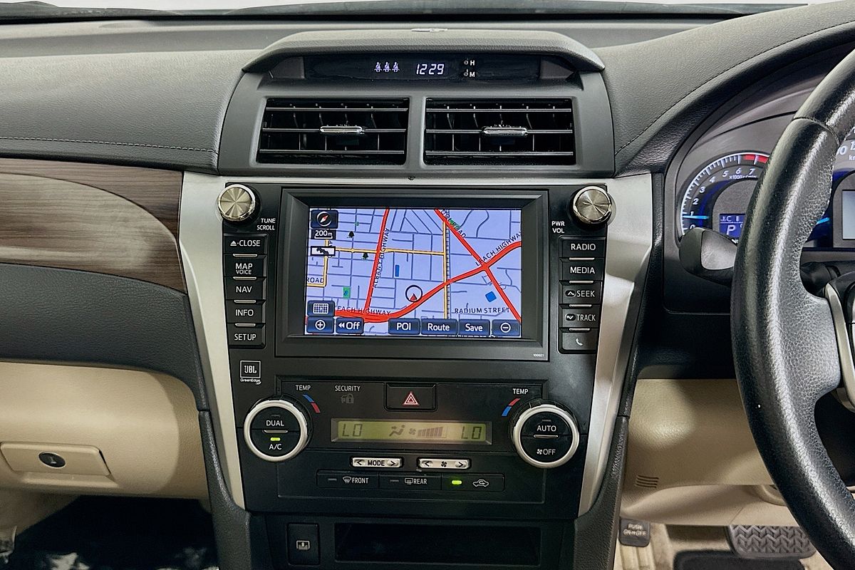 vehicle 13