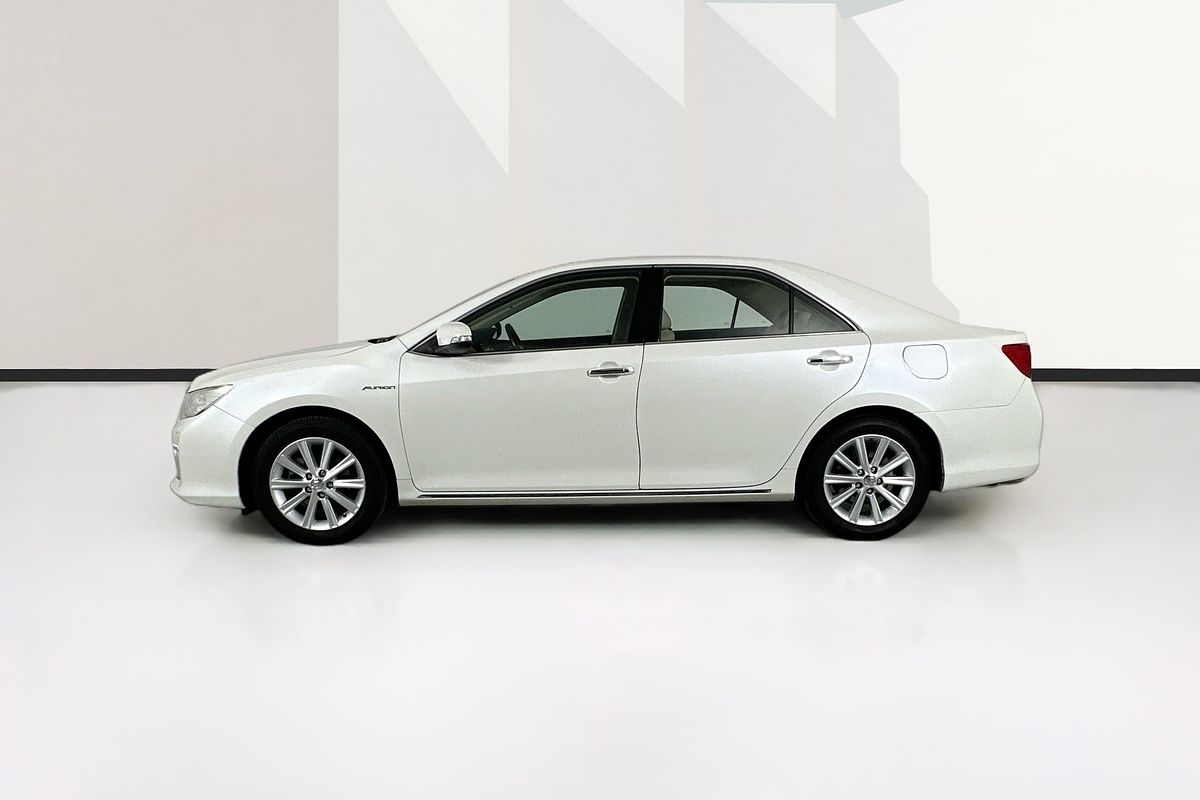 Vehicle photo 5