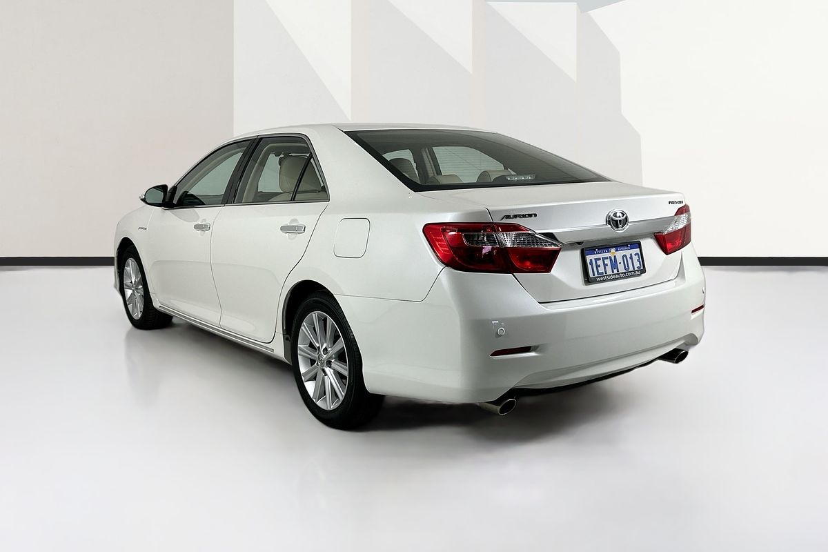 Vehicle photo 6