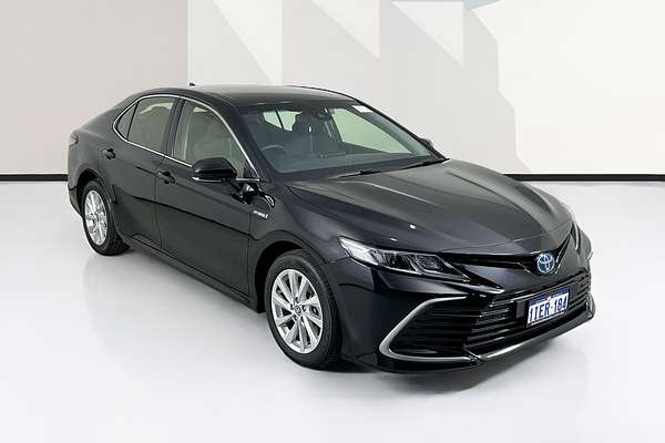 2024 Toyota Camry Ascent AXVH70R