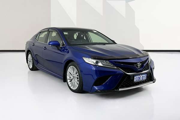 2019 Toyota Camry SL GSV70R