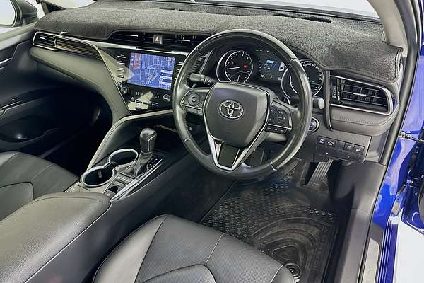 2019 Toyota Camry SL GSV70R
