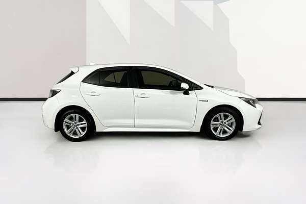 2021 Toyota COROLLA Ascent Sport Hybrid ZWE211R