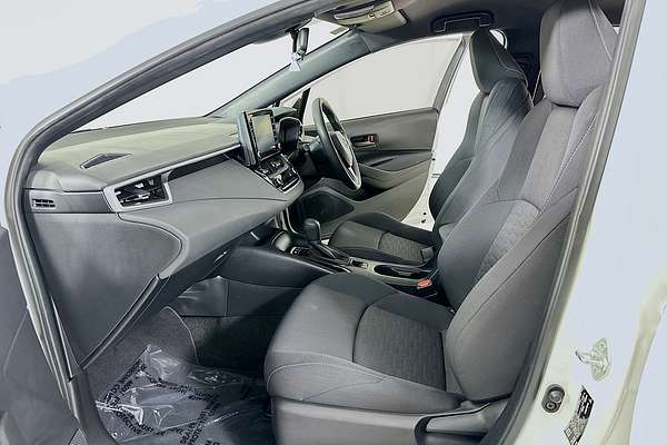 2021 Toyota COROLLA Ascent Sport Hybrid ZWE211R