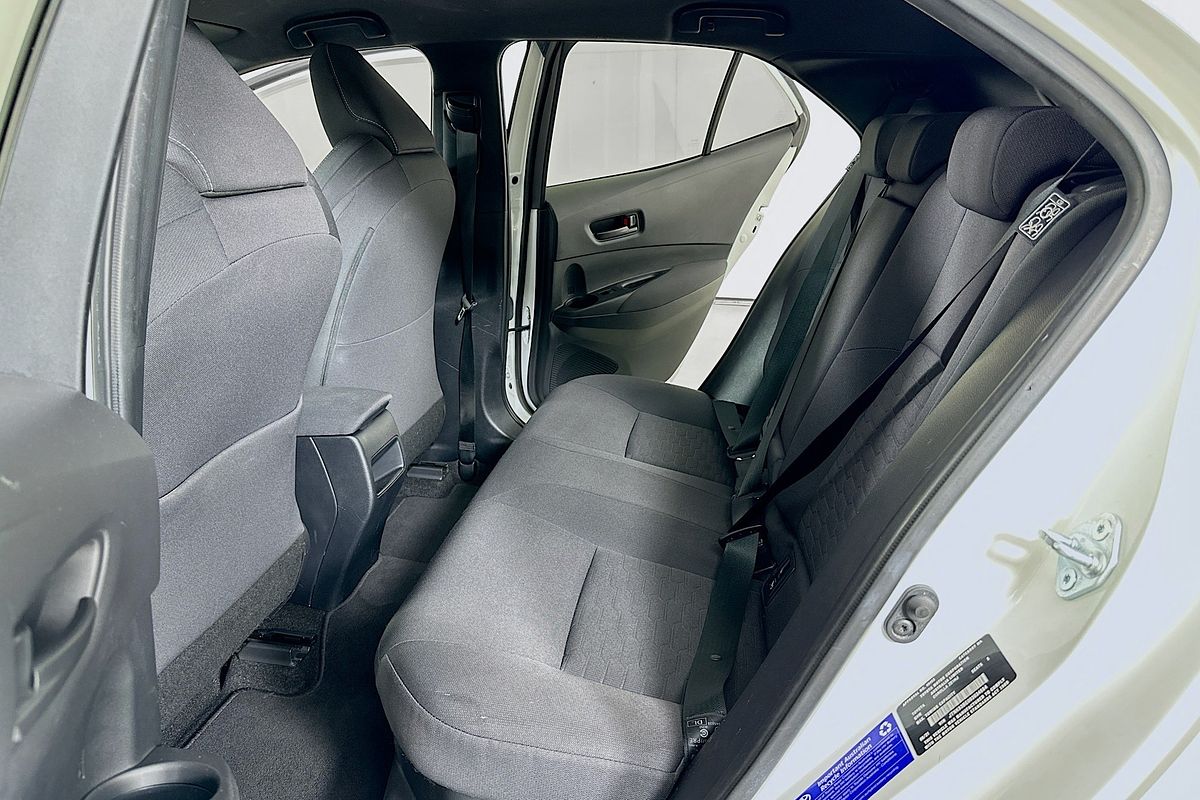2021 Toyota COROLLA Ascent Sport Hybrid ZWE211R
