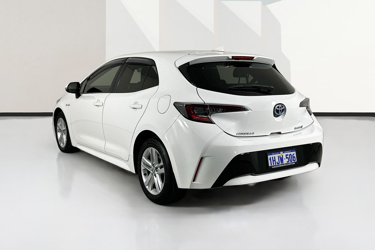 2021 Toyota COROLLA Ascent Sport Hybrid ZWE211R