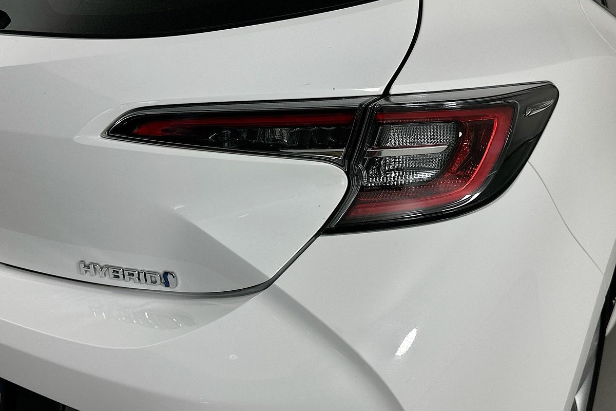 2021 Toyota COROLLA Ascent Sport Hybrid ZWE211R