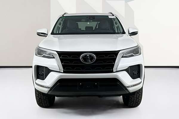 2023 Toyota Fortuner GXL GUN156R