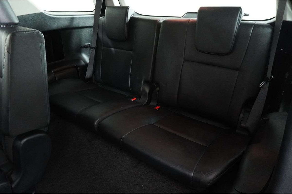 2022 Toyota FORTUNER GXL PREMIUM INTERIOR GUN156R