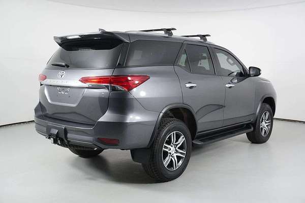 2022 Toyota FORTUNER GXL PREMIUM INTERIOR GUN156R
