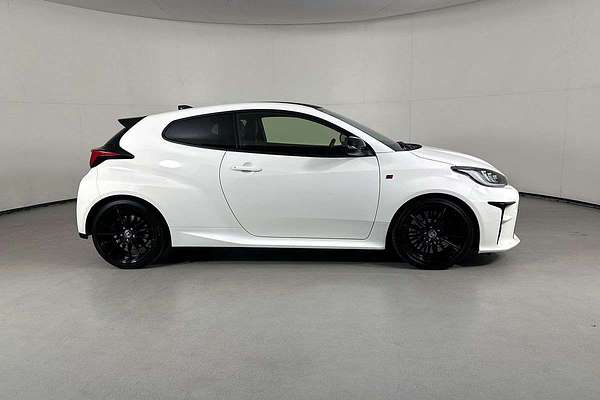 2021 Toyota GR YARIS GR GXPA16R