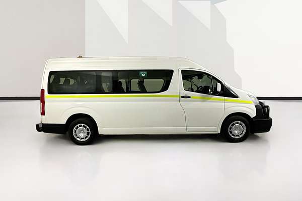 2020 Toyota Hiace Commuter GDH322R