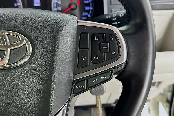 2020 Toyota Hiace COMMUTER (12 SEATS) GDH322R