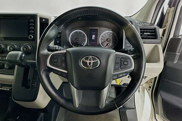 2019 Toyota Hiace COMMUTER (12 SEATS) GDH322R