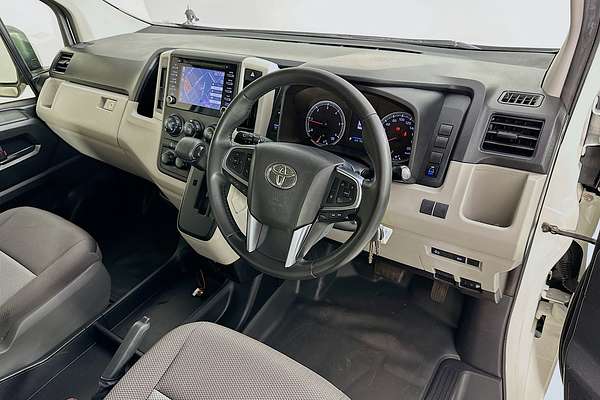 2020 Toyota Hiace COMMUTER (12 SEATS) GDH322R