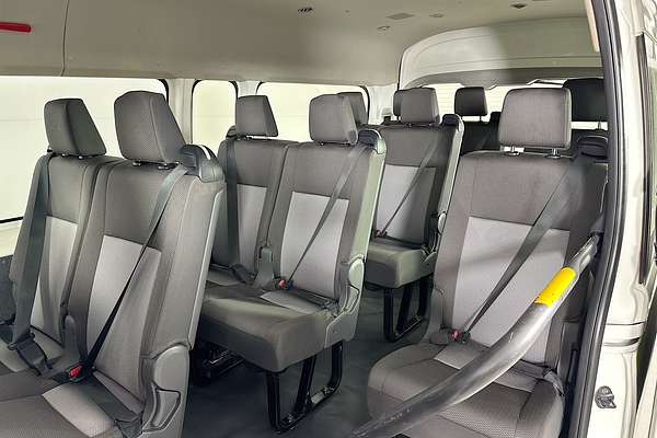2019 Toyota Hiace COMMUTER (12 SEATS) GDH322R