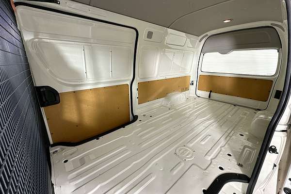 2018 Toyota HIACE SLWB KDH221R MY16