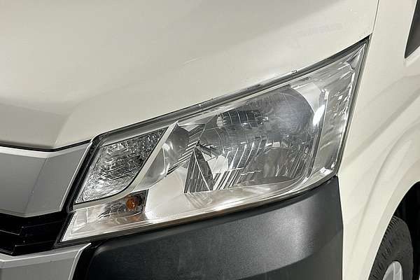 2020 Toyota Hiace COMMUTER (12 SEATS) GDH322R