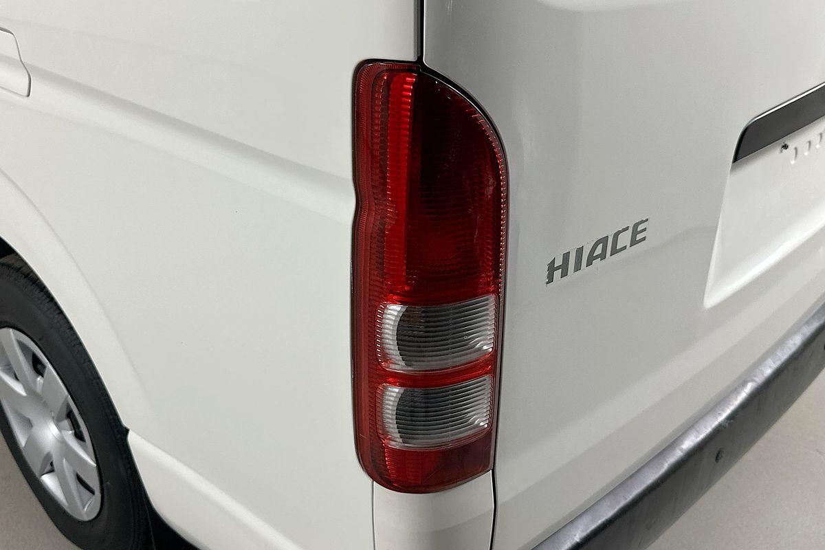 2016 Toyota HIACE SLWB KDH221R MY16