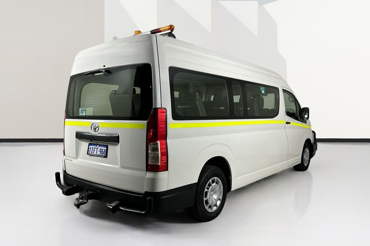 2020 Toyota Hiace Commuter GDH322R