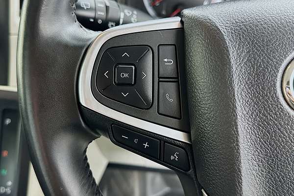 2020 Toyota HIACE LWB GDH300R LWB