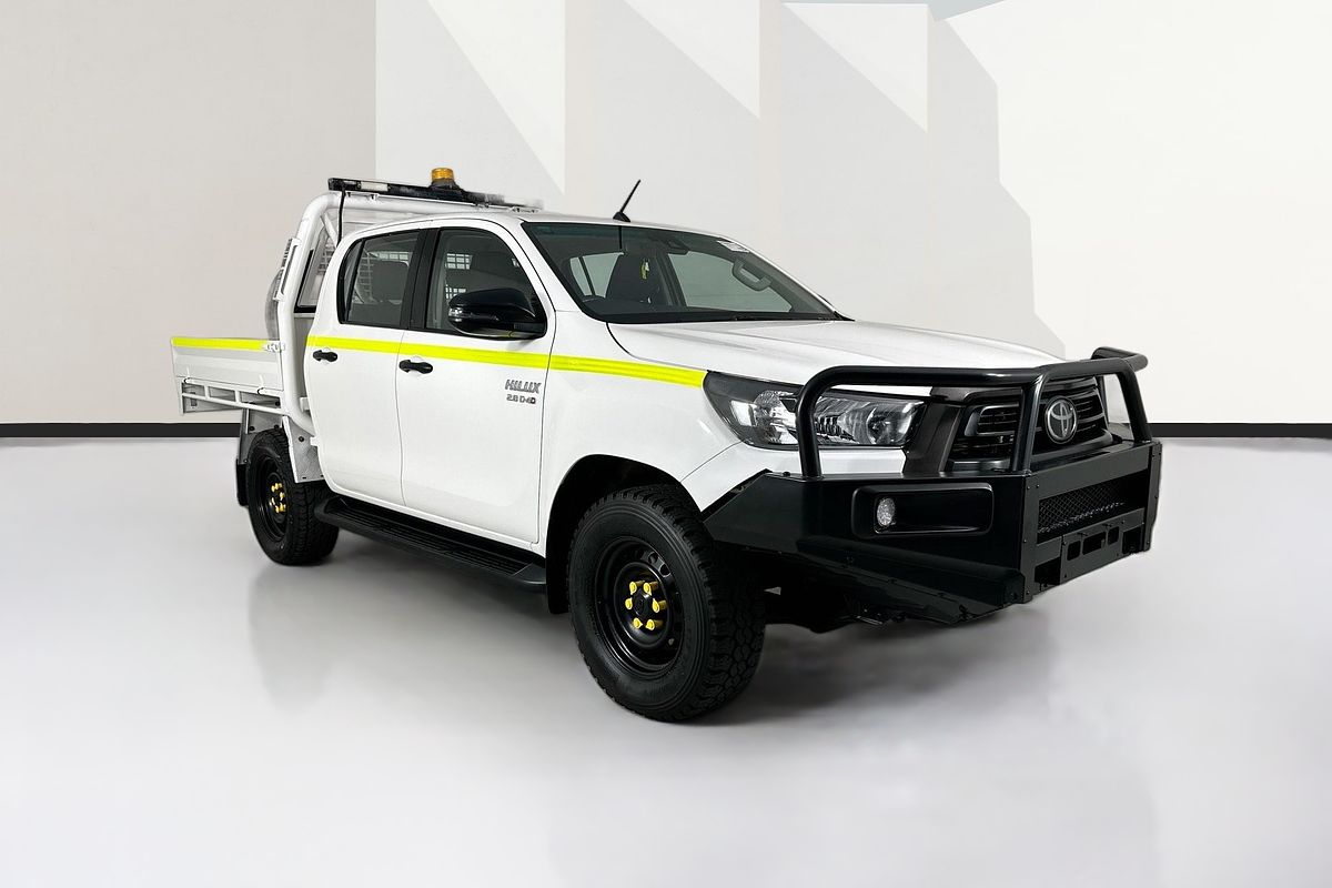 2021 Toyota Hilux SR (4x4) GUN126R FACELIFT 4X4