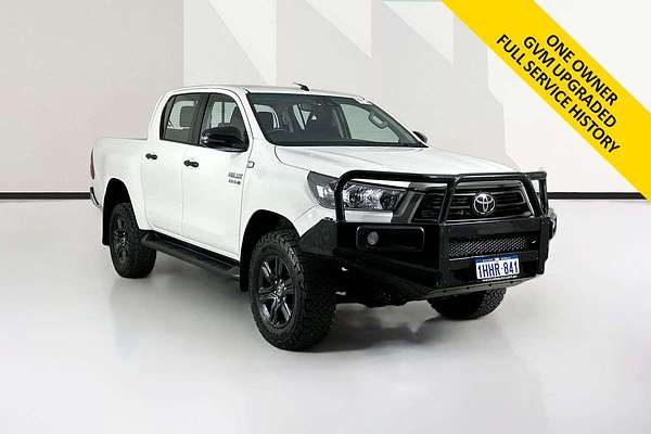 2021 Toyota HILUX SR (4x4) GUN126R FACELIFT 4X4