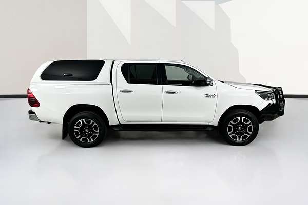 2021 Toyota HILUX SR5 (4x4) GUN126R 4X4