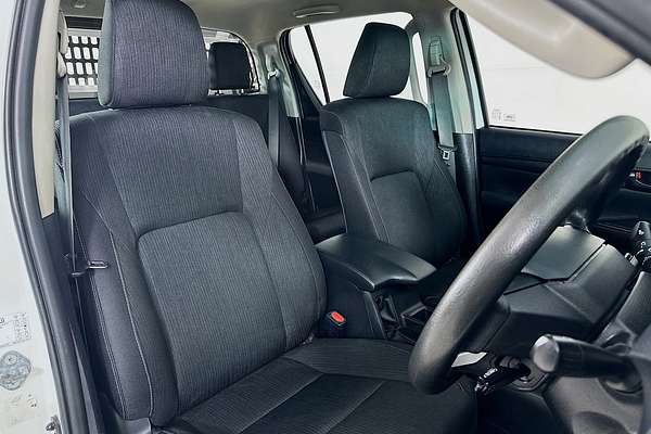 2021 Toyota Hilux SR GUN126R 4X4