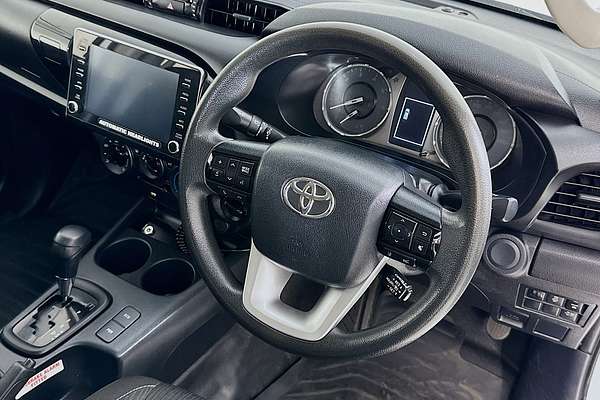 2022 Toyota HILUX SR (4x4) GUN126R 4X4