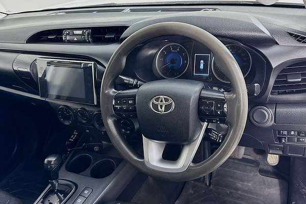 2020 Toyota HILUX SR (4x4) GUN126R MY19 UPGRADE 4X4